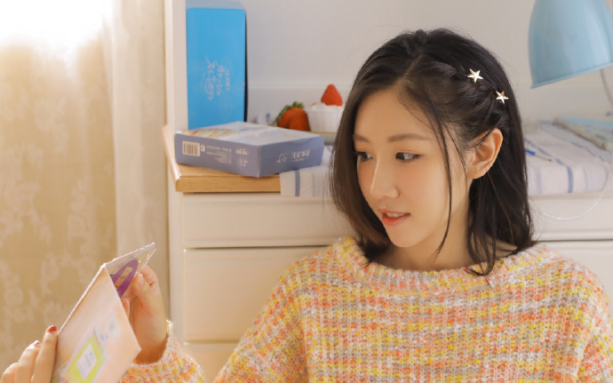 （寻味中华｜非遗）千丝万缕织锦绣 草原华裳叙史诗